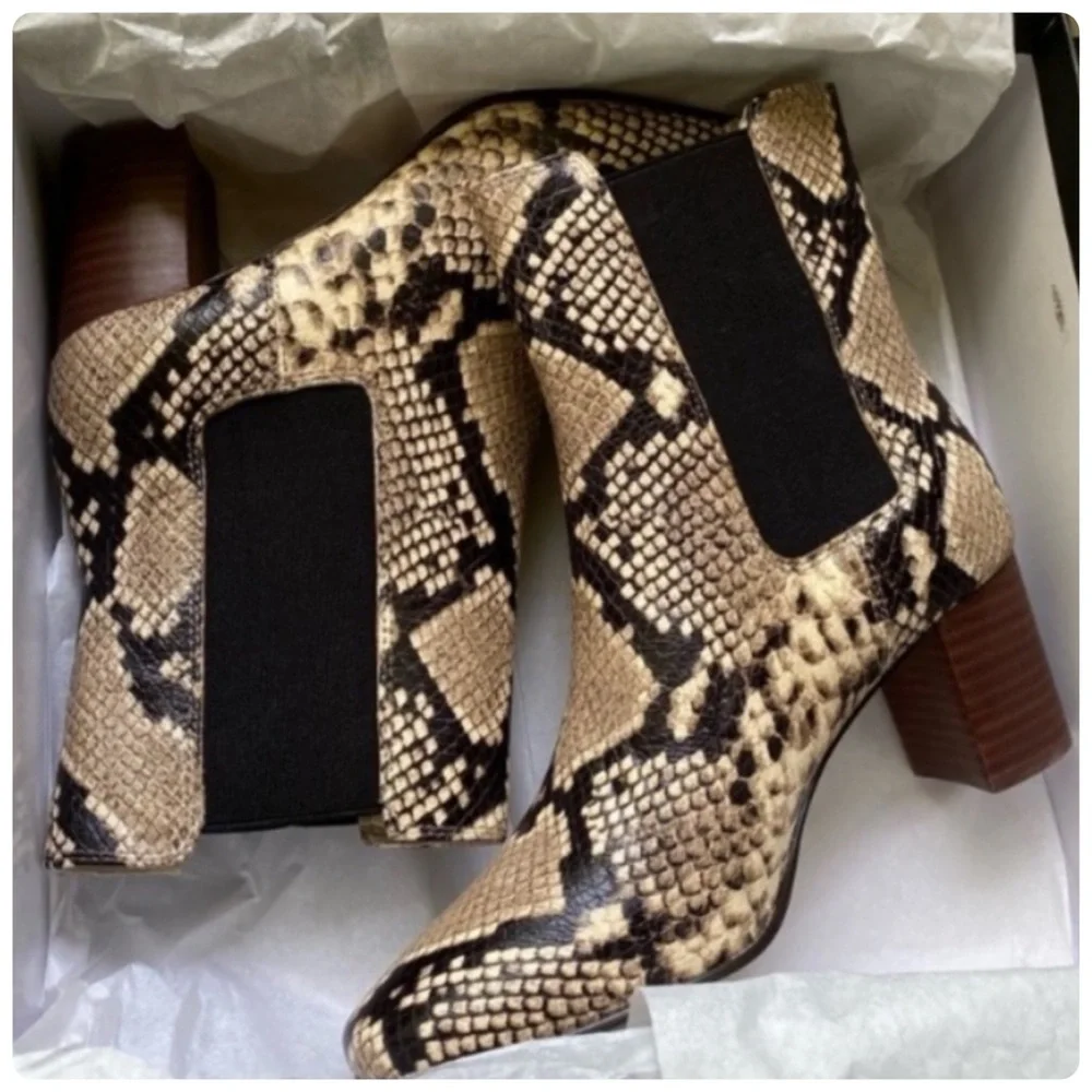NIB J Crew Leather Willa Snake Embossed  Stacked-Heeled Boots size 6.5